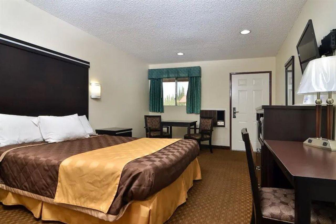 Motel Americas Value Calimesa